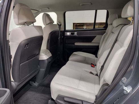 Used 2025 Hyundai Santa Fe SE image 26