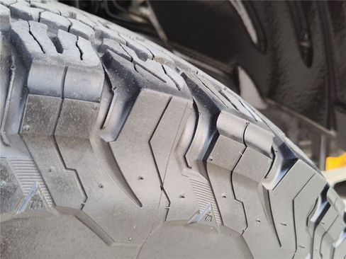 Used 2021 Jeep Wrangler Unlimited Rubicon image 12