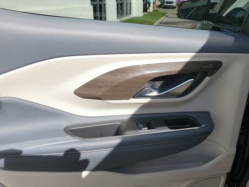 Certified 2022 GMC Terrain Denali image 16