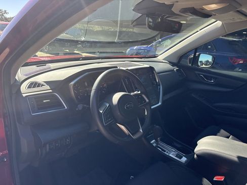 Used 2025 Subaru Ascent Premium image 12