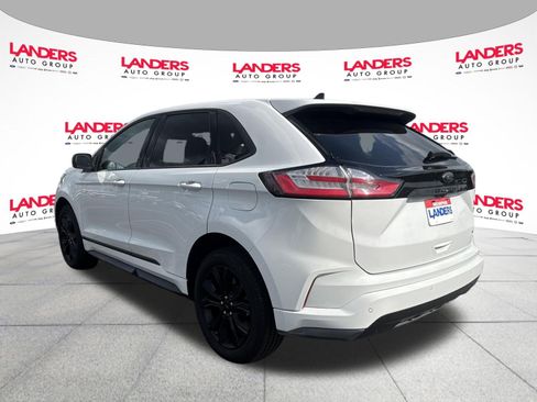 Used 2023 Ford Edge SE w/ Black Appearance Package AWD/4WD image 5