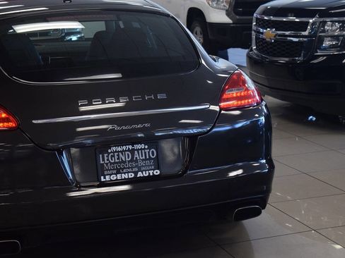 Used 2012 Porsche Panamera 4 image 30