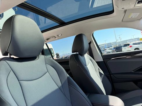 New 2026 Volkswagen Tiguan SE AWD/4WD image 21