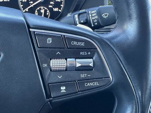 Used 2017 Genesis G90 3.3T Premium image 23