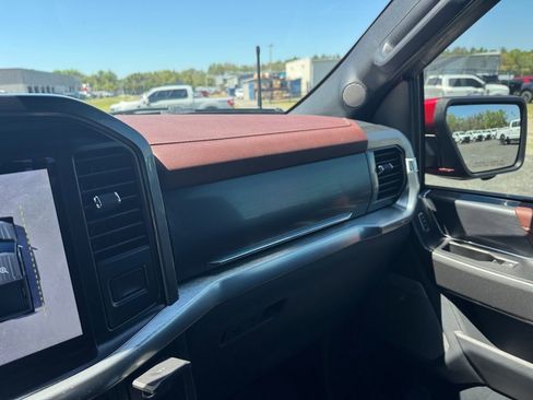 Certified 2023 Ford F150 Lariat w/ Equipment Group 502A High image 33