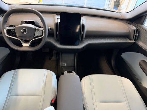 New 2026 Volvo EX30 Ultra w/ Climate Package image 22
