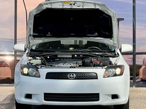 Used 2010 Scion tC image 25