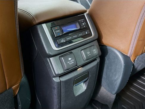 Used 2020 Subaru Ascent Touring w/ Popular Package #2A image 27