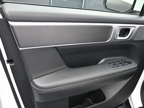 Used 2026 Hyundai Santa Fe SEL FWD image 13