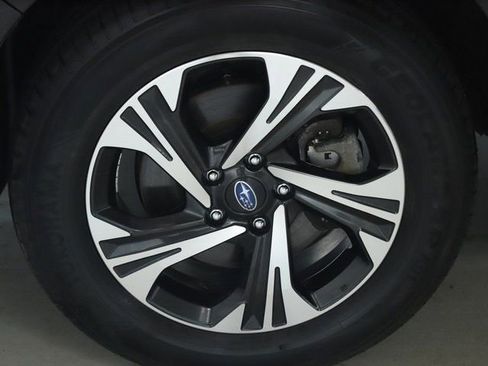 Certified 2024 Subaru Crosstrek 2.0i Premium image 37