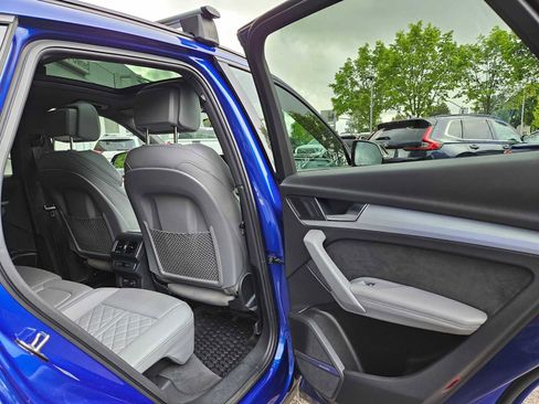 Used 2021 Audi SQ5 Premium Plus w/ Premium Plus Package image 14