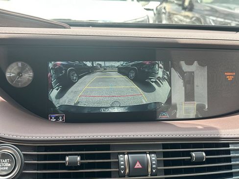 Used 2018 Lexus LS 500 RWD image 25