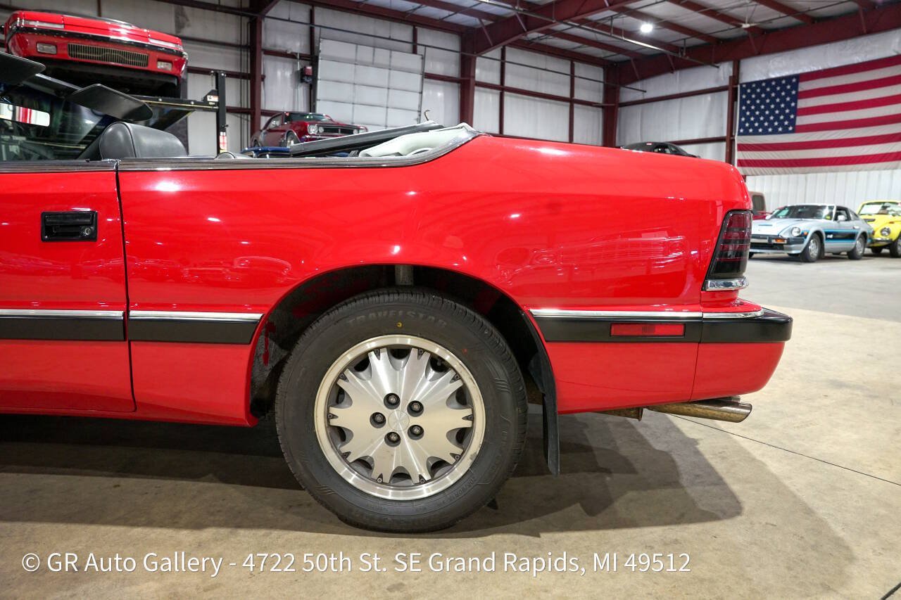 Used 1988 Chrysler LeBaron Convertible FWD image 5