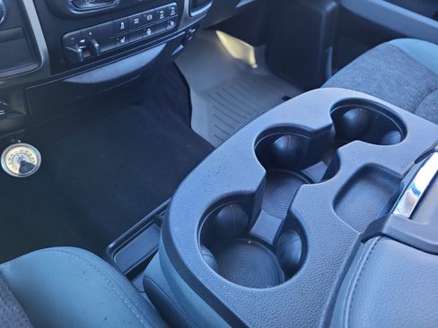 Used 2016 RAM 2500 Big Horn image 27