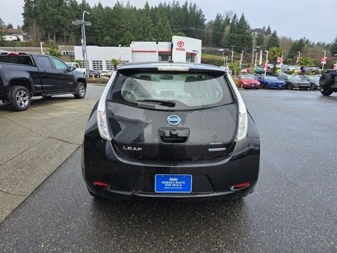 Used 2012 Nissan Leaf SL image 10