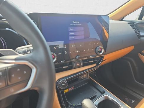 Used 2025 Lexus NX 350h AWD w/ Cold Area Package image 20