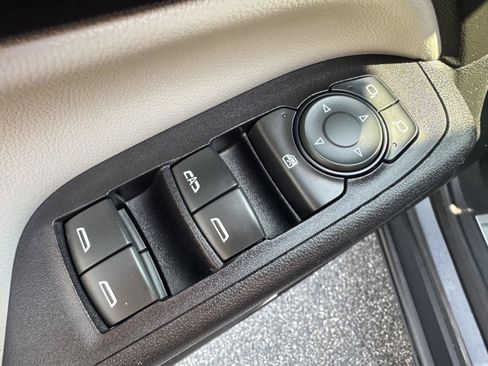 Certified 2018 Chevrolet Equinox Premier AWD/4WD image 15