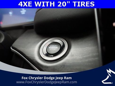 Used 2023 Jeep Grand Cherokee 4WD 4xe image 31