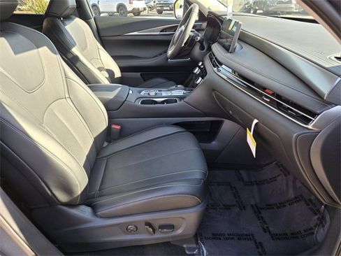 Certified 2026 INFINITI QX60 Luxe w/ Cargo Package image 22