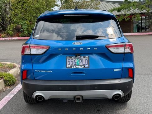 Used 2020 Ford Escape Titanium AWD/4WD image 6