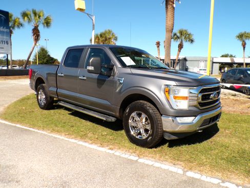 Used 2021 Ford F150 XLT w/ XTR Package image 2