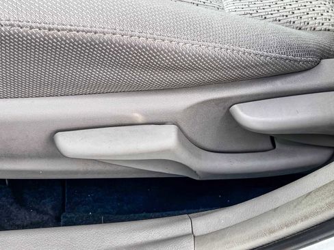 Used 2013 Toyota Camry SE image 20