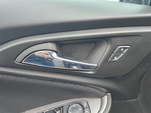 Certified 2023 Chevrolet Malibu LT image 18