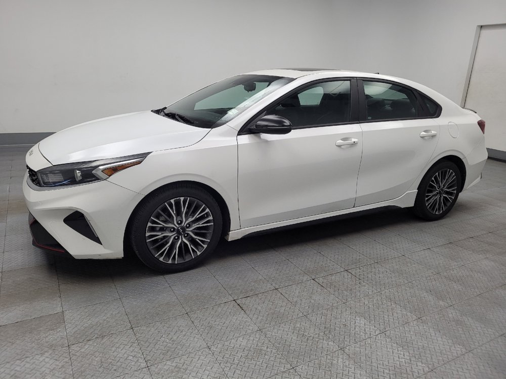 Used 2022 Kia Forte GT-Line w/ GT-Line Premium Package FWD image 2