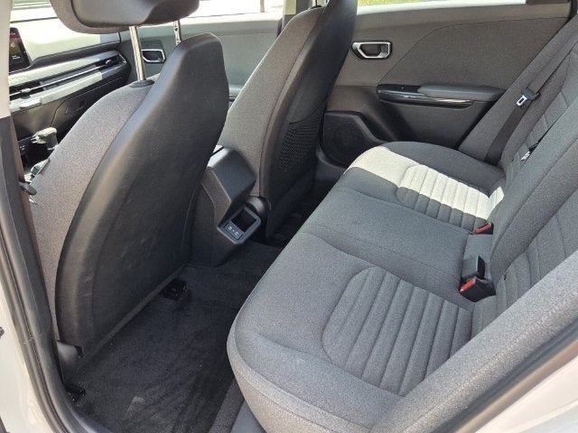 Used 2025 Kia K4 EX FWD image 11