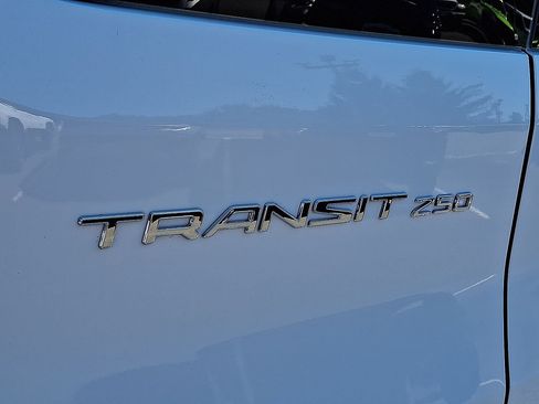 Used 2025 Ford Transit 250 Low Roof w/ Exterior Upgrade Package RWD image 19