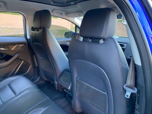 Used 2020 Jaguar I-PACE S image 37
