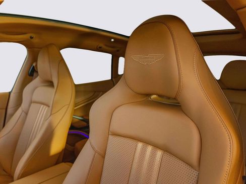 New 2026 Aston Martin DBX 707 image 13