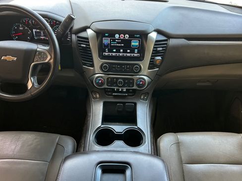 Used 2015 Chevrolet Suburban LT AWD/4WD image 4
