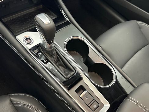 New 2025 Nissan Altima 2.5 SL image 13