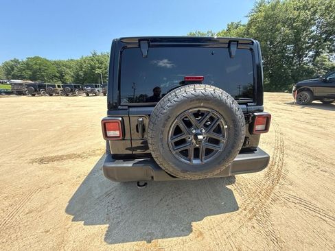 New 2026 Jeep Wrangler Unlimited Sport AWD/4WD image 4