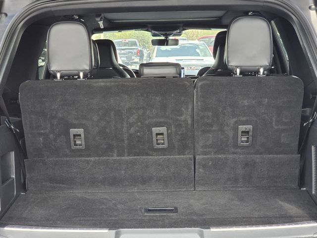 Used 2023 Lincoln Navigator Reserve AWD/4WD image 9