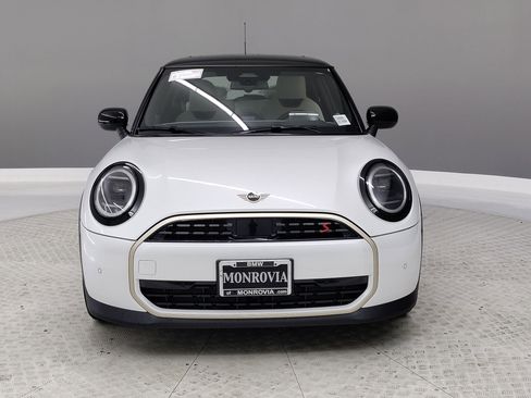 New 2026 MINI Cooper S image 2