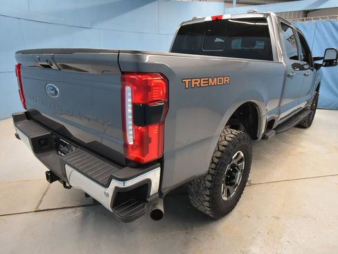 Used 2023 Ford F250 Lariat w/ Tremor Off-Road Package image 40