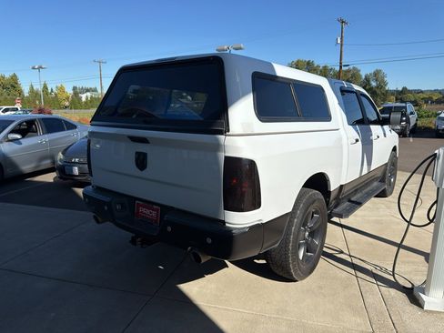 Used 2018 RAM 1500 Big Horn image 31