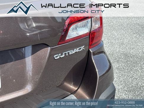 Used 2019 Subaru Outback 2.5i Touring AWD/4WD image 11