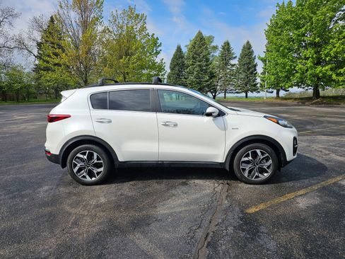Used 2021 Kia Sportage EX w/ EX Technology Package AWD/4WD image 7