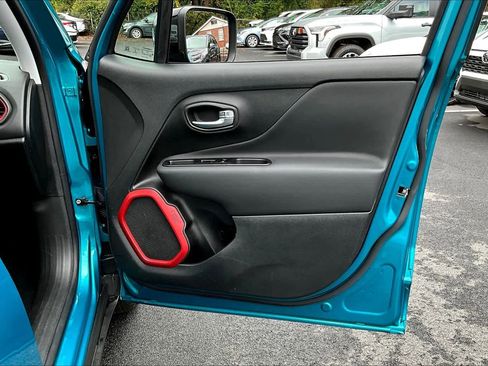 Used 2022 Jeep Renegade Trailhawk w/ Sun/Sound Group image 22