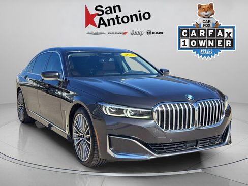 Used 2022 BMW 750i xDrive image 1