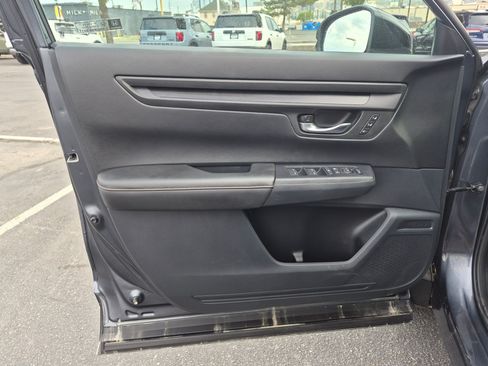 Used 2025 Honda CR-V Sport-L image 14