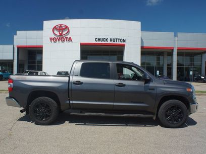 Used 2018 Toyota Tundra SR5 w/ SR5 Upgrade Package