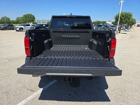 New 2026 Toyota Tacoma SR5 RWD image 12