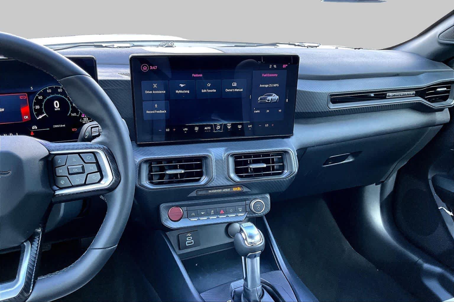 Used 2025 Ford Mustang Coupe RWD image 7