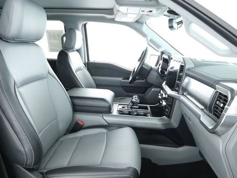 Used 2022 Ford F150 Lariat w/ Equipment Group 501A Mid image 22