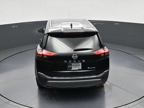 Certified 2023 Nissan Rogue SL w/ SL Premium Package AWD/4WD image 31