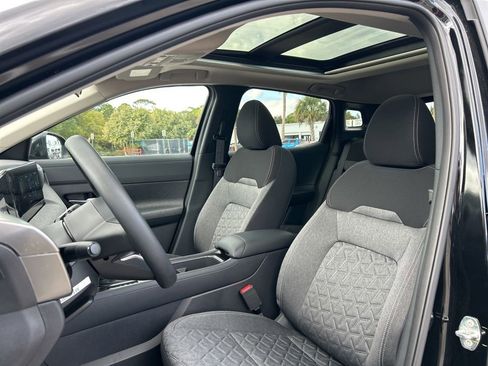 New 2026 Nissan Kicks SV w/ SV Premium Package image 19